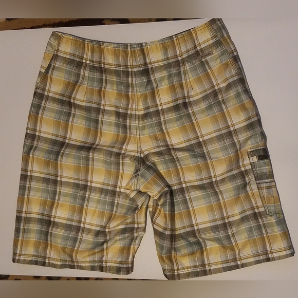 Like new Men's Columbia Swim Board Shorts, Size 34 - Picture 6 of 11